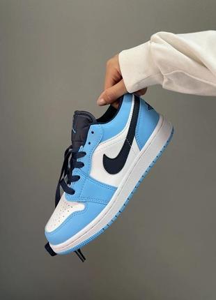 Кроссовки nike air jordan retro 1 low “university blue”