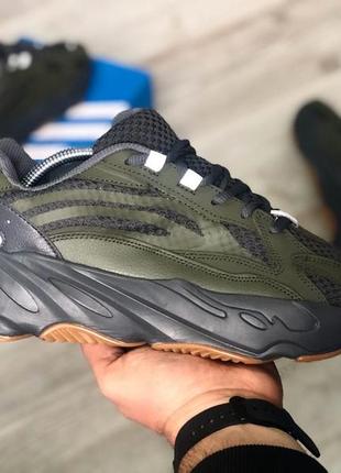 Мужские кроссовки adidas yeezy 700