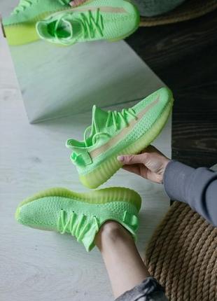 Кроссовки adidas yeezy boost 350 glow in dark