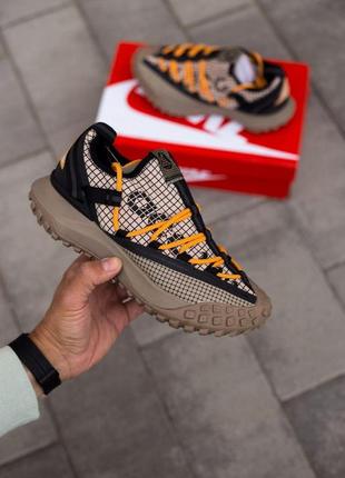 Nike acg mountain fly low "fossil"