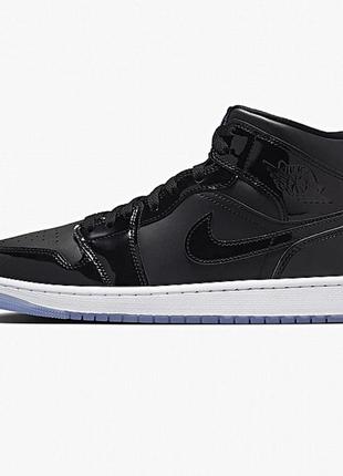 Aj1 store mid black