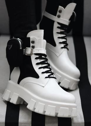 Женские ботинки prada milano monolith white black