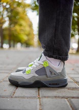 Мужские кроссовки nike air jordan retro 4 se neon