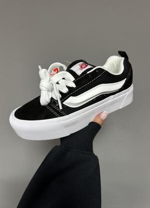 Женские кроссовки vans knu old skool black / white platform pr...