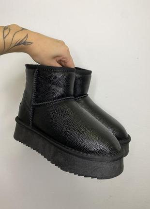 Зимние женские ботинки ugg ultra mini platform black leather