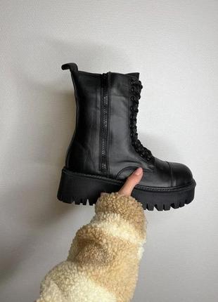 Женские ботинки balenciaga tractor boots black