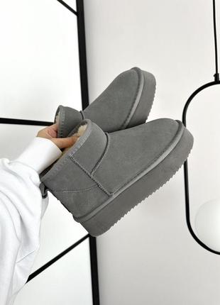 Зимние женские ботинки ugg ultra mini platform cool grey suede...