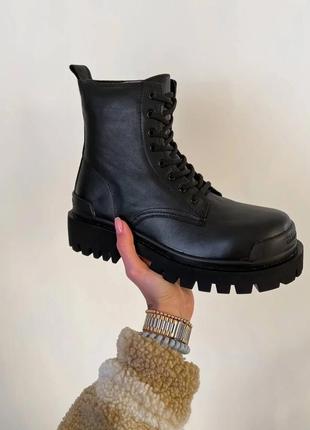Женские ботинки balenciaga strike black boots