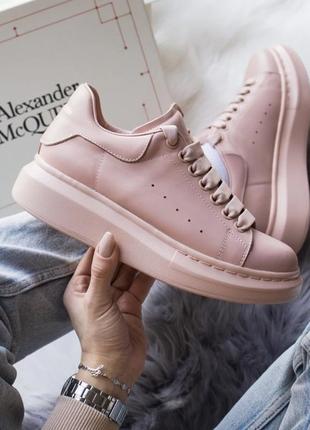 Женские кроссовки mcqueen pink