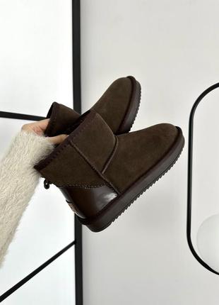 Зимние женские ботинки ugg mini dark chocolate lacquer 💗 38
