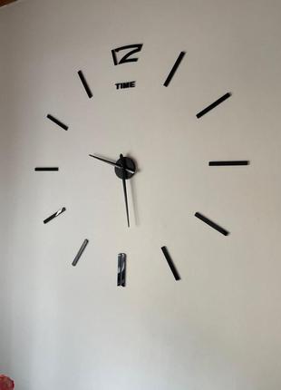Часы на стену 3d черные