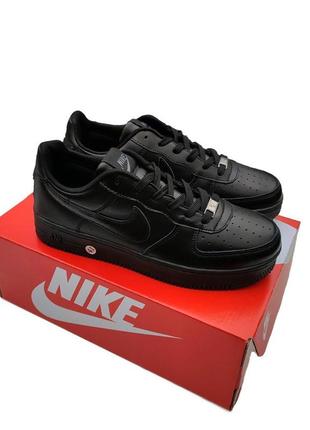 Чоловічі кросівки nike air force 1 black чорні