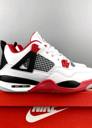 Чоловічі кросівки Nike Air Jordan 4 Retro White Red Fur