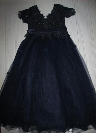Платье нереальной красоты 13-14 лет