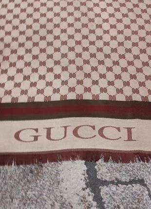 Gucci шарф-палантин