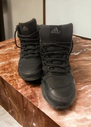 Чоловічі зимові кросівки adidas