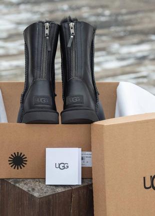 Ugg classic short ii zip boot