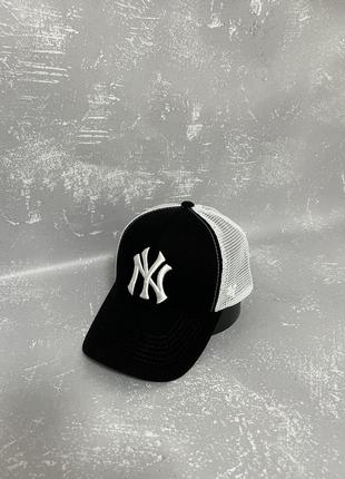 Чорна кепка з сіткою new york (ny)