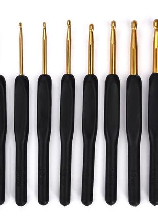 Набор крючков 8 шт.(2,5 мм-6 мм) для вязания с черными ручками