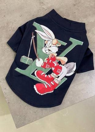 Брендовая футболка для собак louis vuitton с зайцем bugs bunny...