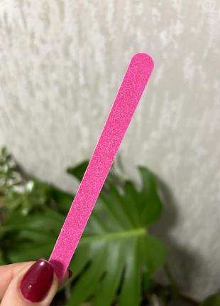 Рожева міні пилка пилочка для нігтів компактна ручна поклажа 12см