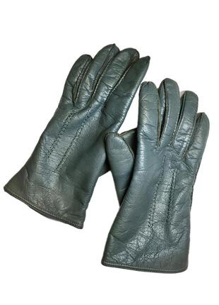 Теплые серые перчатки из натуральной кожи