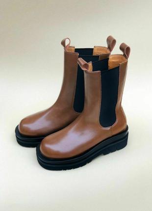⭐️bottega veneta boots brown sole