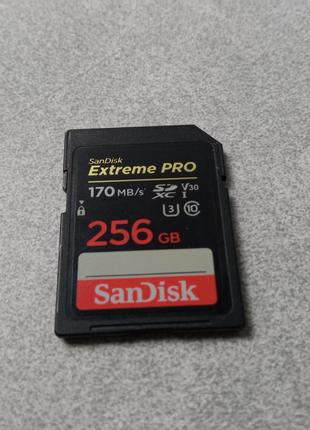 Карта флэш памяти Б/У SanDisk SDXC Extreme Pro 256GB V30 UHS-I U3