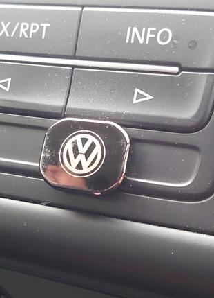 Флешка с логотипом авто Volkswagen, компактная флешка для даны...