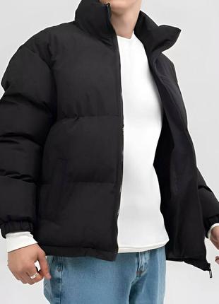 Мужская зимняя куртка черная матовая без капюшона