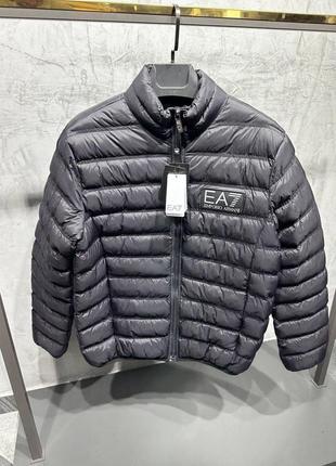 Мужская куртка emporio armani ea7 черная осенняя