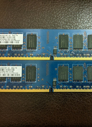 Две одинаковые планки памяти Nanya DDR2 2Gb 800MHz PC2 6400U CL6