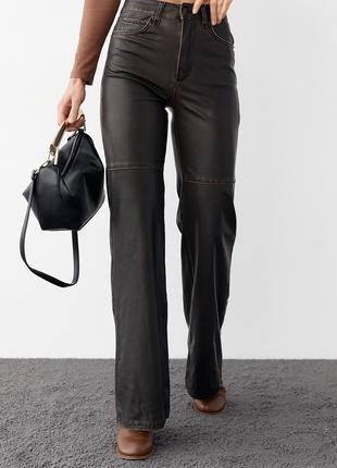 Женские кожаные штаны в винтажном стиле - коричневый цвет, 36р