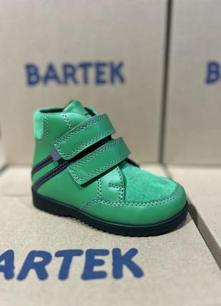 Ботинки bartek 001/зеленый р. 22-31