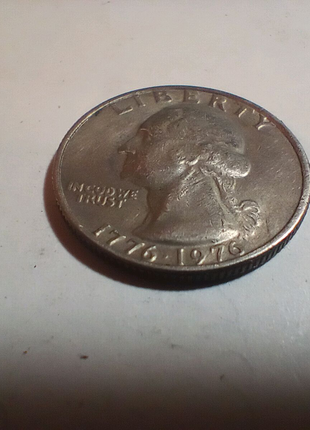Двадцать пять центов США 1976г. Барабанщик.