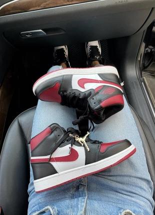 Женские кроссовки nike air jordan 1 black cherry