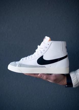 Чоловічі кросівки nike blazer mid 77 vintage