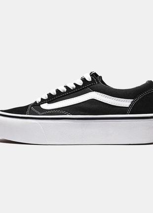 Женские кроссовки vans old skool black/white platform