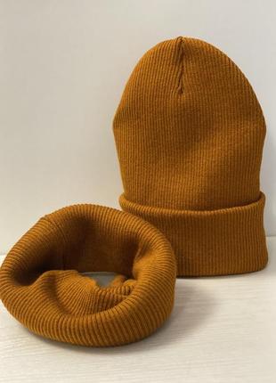 Зимний комплект шапка и хомут