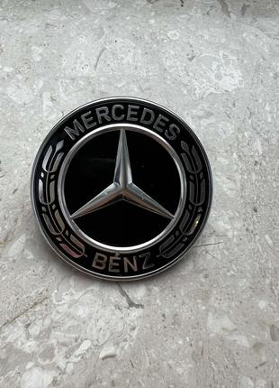 Емблема Mercedes CLA W117 GLA W156 GLA W176 ЧОРНА A0008171801