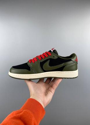 Чоловічі кросівки Nike Air Jordan 1 Low x Travis Scott black gree