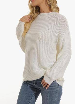 Зимовий светр з круглим вирізом і довгим рукавом . пуловер мол...