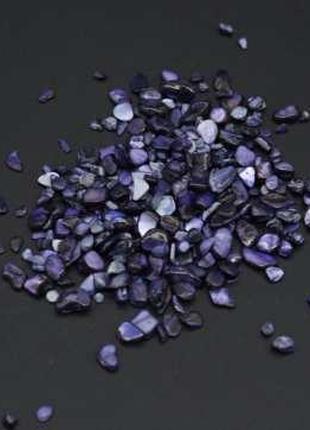 Подрібнений камінь фіолетовий, полірований для декорування інт...
