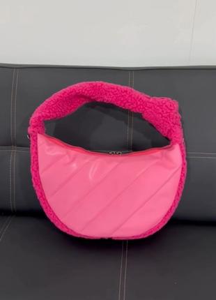 Жіноча сумка рожева сумка напівколо напівмісяць сумочка з хутром