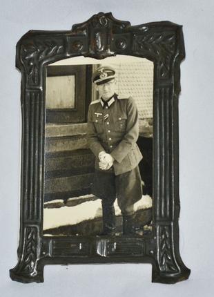 Фото в рамке офицер.
