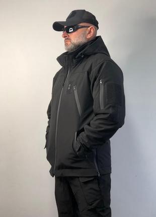 Зимова тактична куртка soft shell з утепленням omni-heat чорна