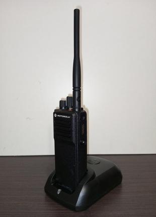 Рація портативна цифро-аналогова Motorola DP4401e VHF Портатив...