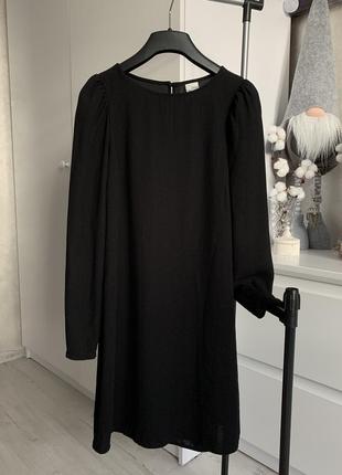Черное классическое прямое силуэтное платье