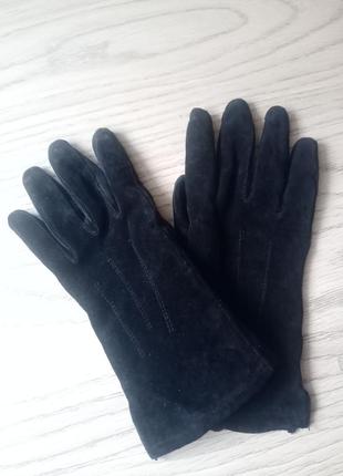 Женские перчатки из замши