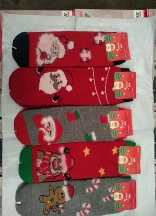 Жіночі новорічні шкарпетки теплі